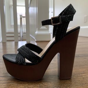 *Never before worn* black platform sandals
